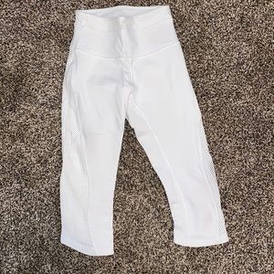 White Lululemon Cropped Leggings